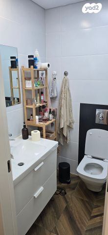 דירה, ארלוזורוב 17, נווה עובד, יהוד מונוסון