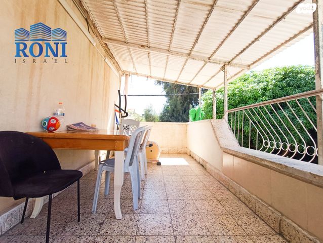 דירה, החלוצים, עמידר, בת ים