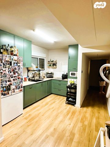 דירה, שדרות יוהנה ז'בוטינסקי, נווה זאב, נאות אילן, באר שבע