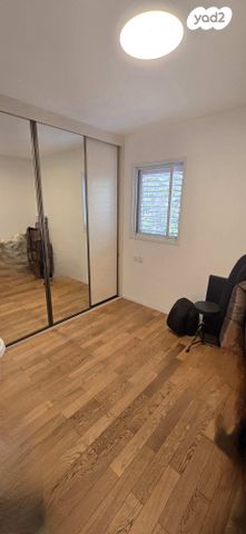 דירה, ארלוזורוב 17, נווה עובד, יהוד מונוסון