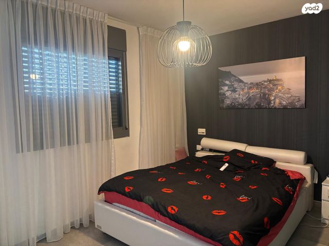 דירה, החותרים, טירת כרמל