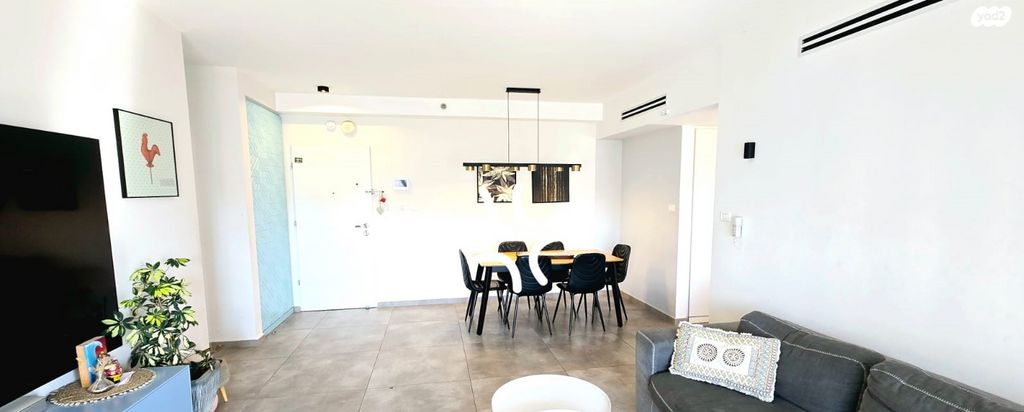 דירה, פסגת אונו, קרית אונו