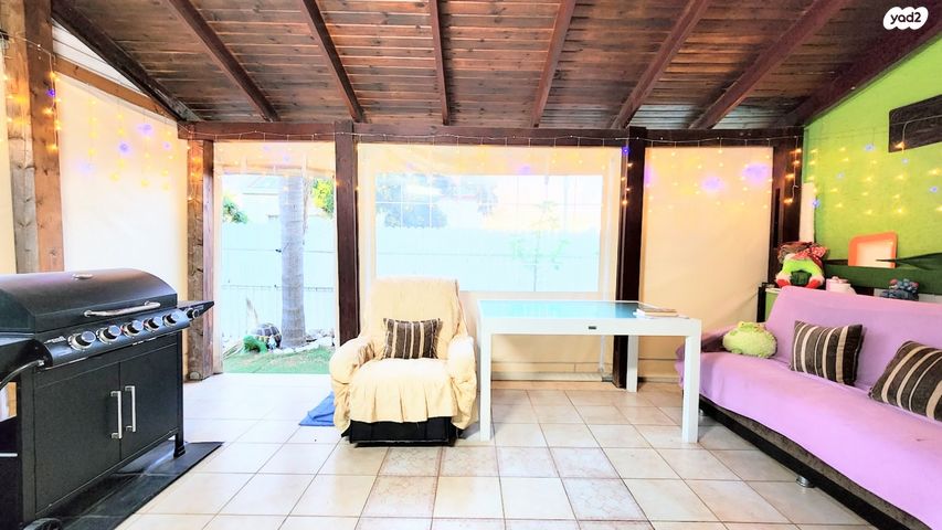 דו משפחתי, שאול המלך, יצחק רבין, מעלות תרשיחא