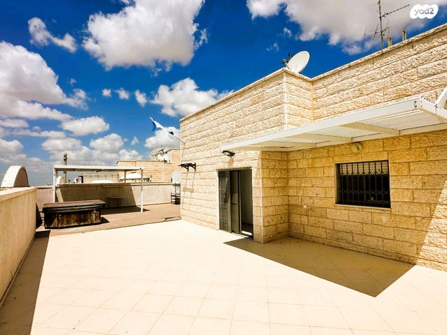 גג/ פנטהאוז, גד טדסקי 2, רמות הרכס, באר שבע