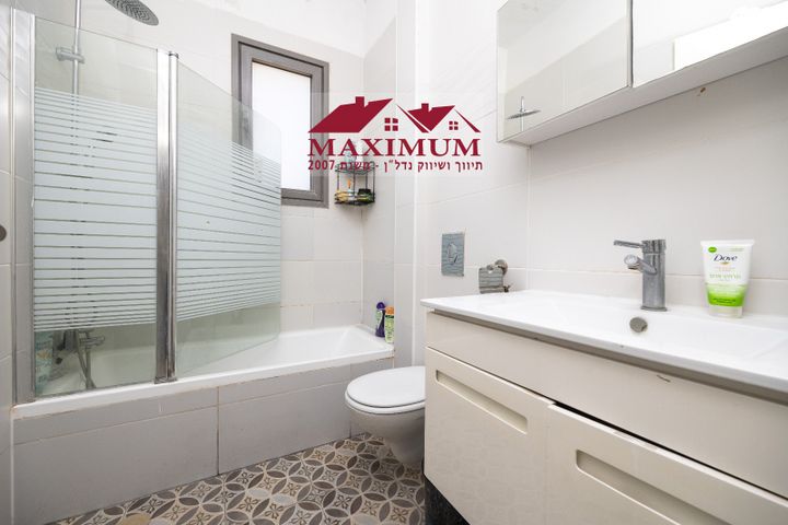 דירת גן, גרשון אבנר, ארמון הנציב, תלפיות מזרח, ירושלים