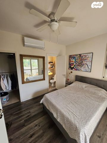 בית פרטי/ קוטג', צפרירים, הכפר הירוק, פרדס חנה כרכור