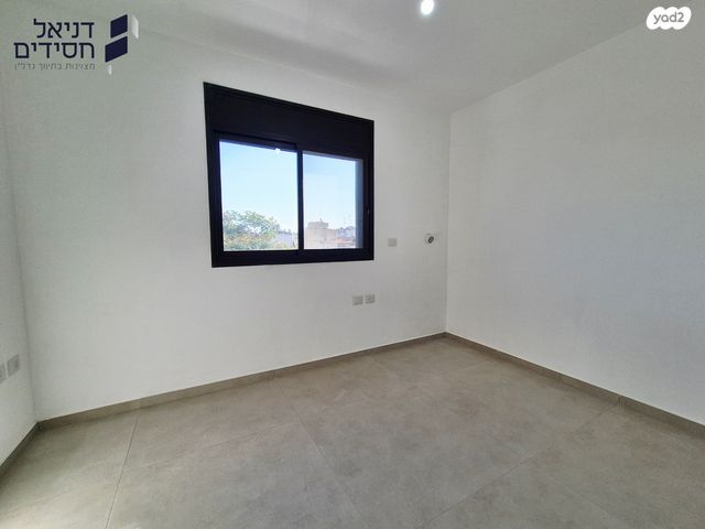 דירה, רש"י, גרין ועם, חולון