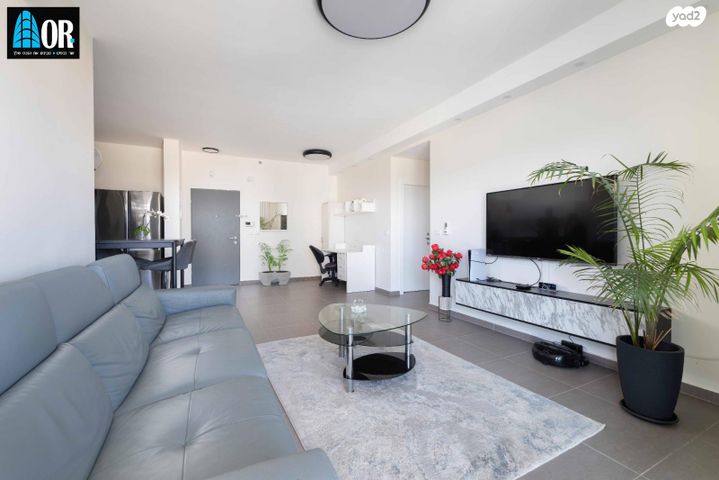 דירה, גאולה כהן, נאות פרס, רמלה