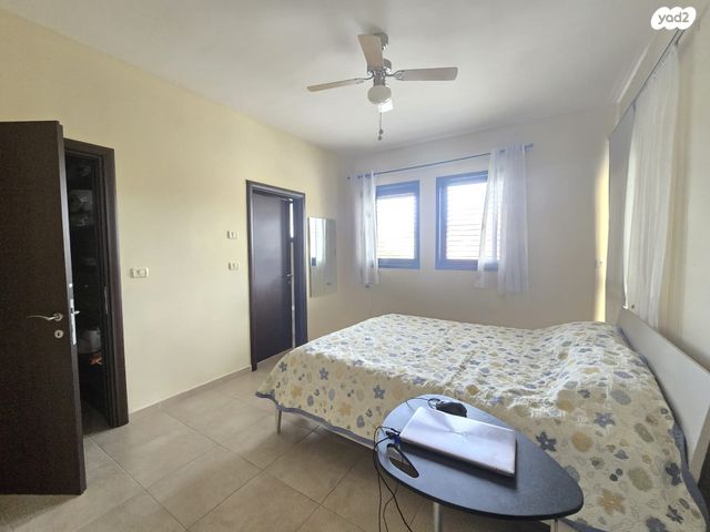 דו משפחתי, עמק הנשר, גדרה