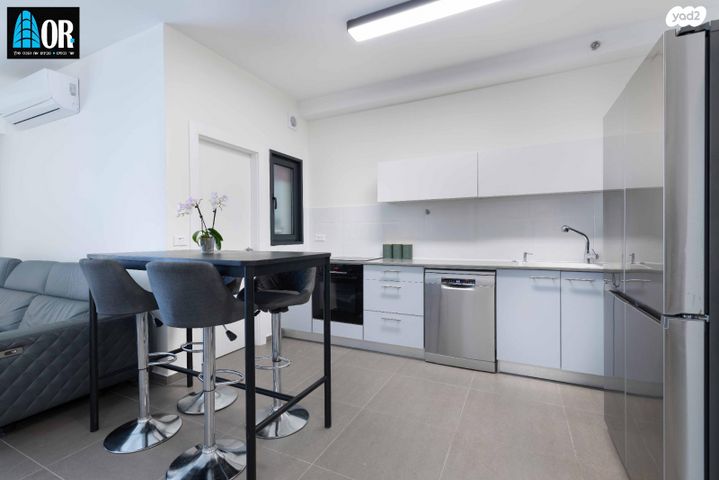 דירה, גאולה כהן, נאות פרס, רמלה