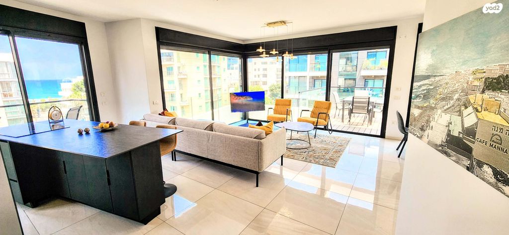 גג/ פנטהאוז, בן יהודה 44, תל אביב יפו