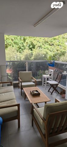 ארלוזורוב 17