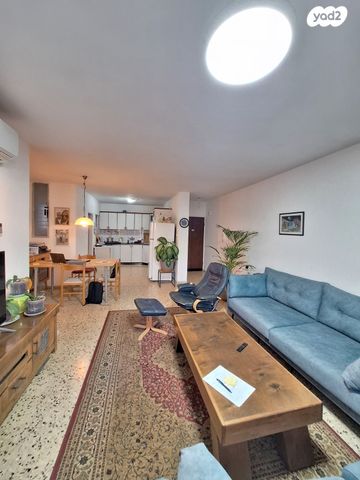 דירה, הרצל, הגבול רוטשילד, בת ים