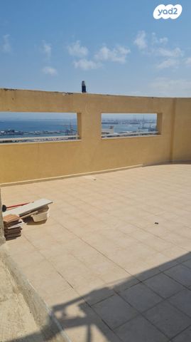 גג/ פנטהאוז, דרך סטלה מאריס 41, עבאס, חיפה