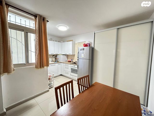 דירה, מאיר וייס, פסגת זאב, ירושלים