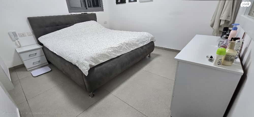 דירה, נחל דן, רמת נבון . הר כרמי, כרמיאל