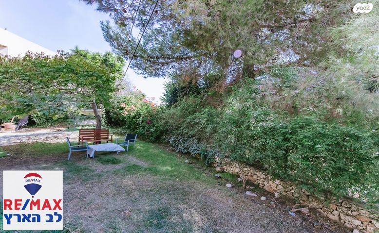 בית פרטי/ קוטג', הדקל, ברקן