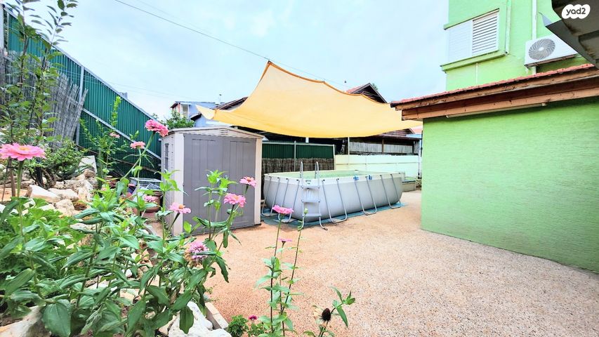 דו משפחתי, שאול המלך, יצחק רבין, מעלות תרשיחא