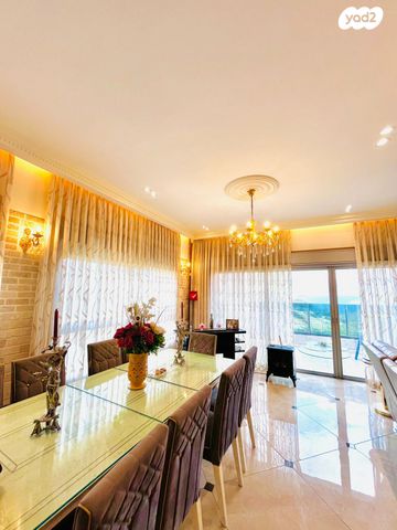 גג/ פנטהאוז, לוטוס, גנים ב', אילת