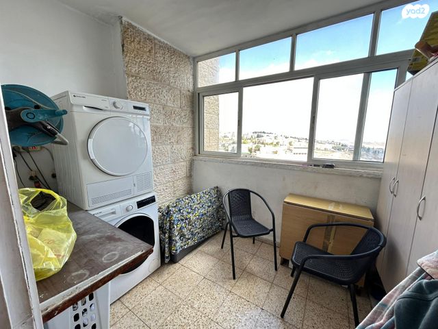 דירה, שדרות משה דיין, פסגת זאב, ירושלים