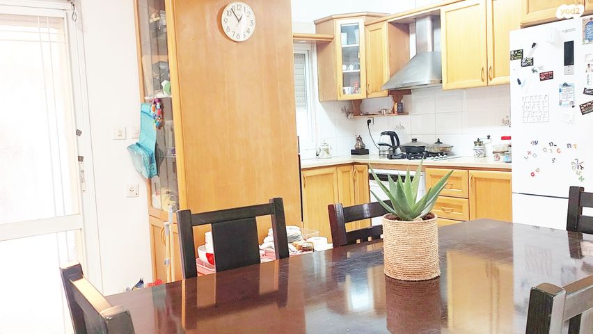 דירת גן, דוד רמז, עיר, מרכז העיר, נהריה