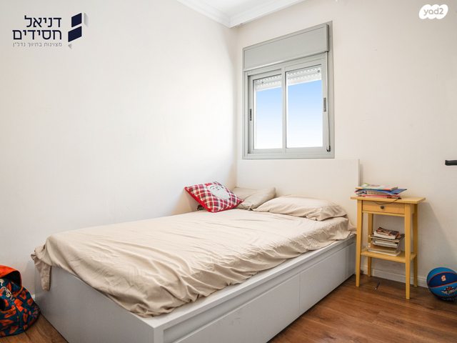 גג/ פנטהאוז, גבעת התחמושת, קרית שרת מערב, חולון