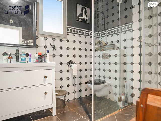 גג/ פנטהאוז, גבעת התחמושת, קרית שרת מערב, חולון