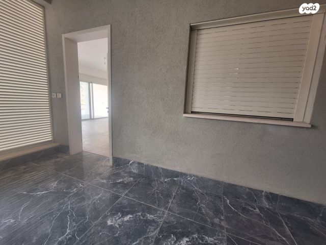 גג/ פנטהאוז, קרית טבעון