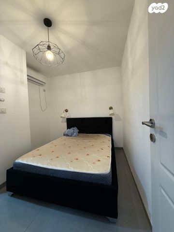 דירה, הרב הרצוג 2, קרית אתא