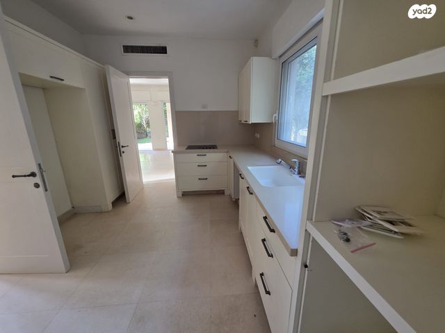 בית פרטי/ קוטג', האלה, נוף ים, הרצליה