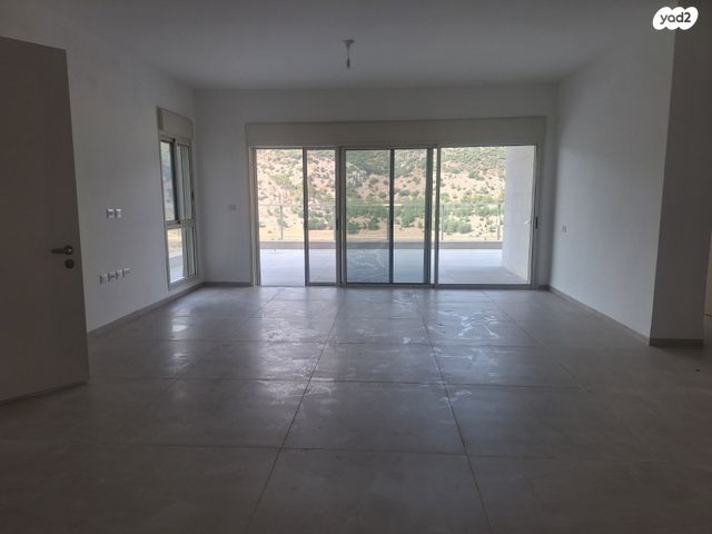 גג/ פנטהאוז, קרית טבעון