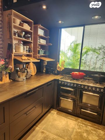 גג/ פנטהאוז, הרצל 201, ב' / צפון מערב העיר, רחובות