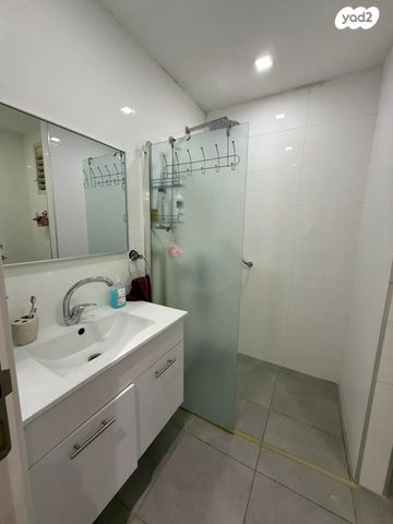 דירה, אשכול, כרמיאל