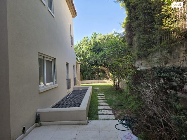 בית פרטי/ קוטג', האלה, נוף ים, הרצליה