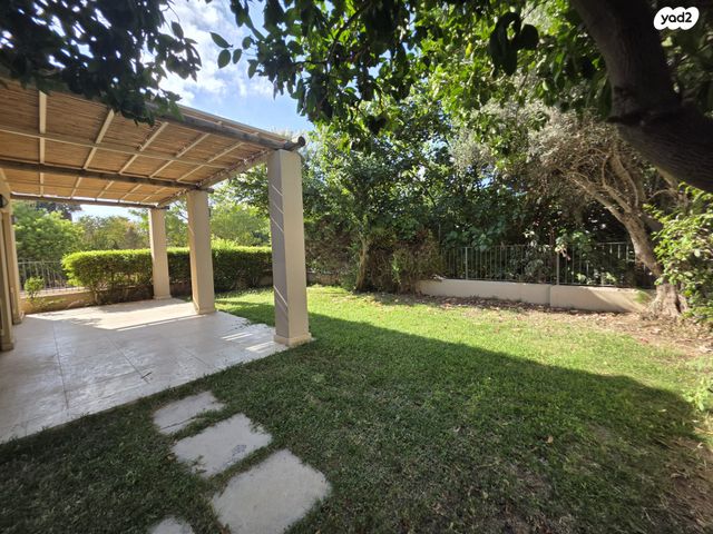 בית פרטי/ קוטג', האלה, נוף ים, הרצליה