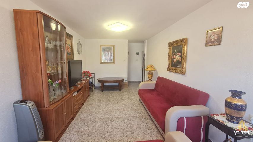 דירה, נתיב חטיבת גולני, עכו