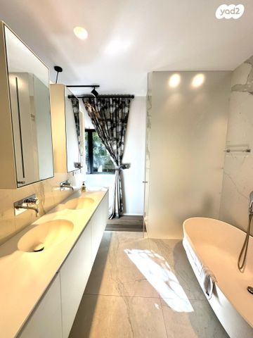 דירה, השופטים 39, הצפון החדש - דרום, תל אביב יפו