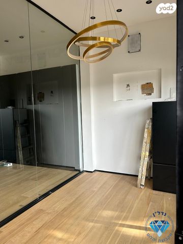 חנויות/ שטח מסחרי, נס ציונה