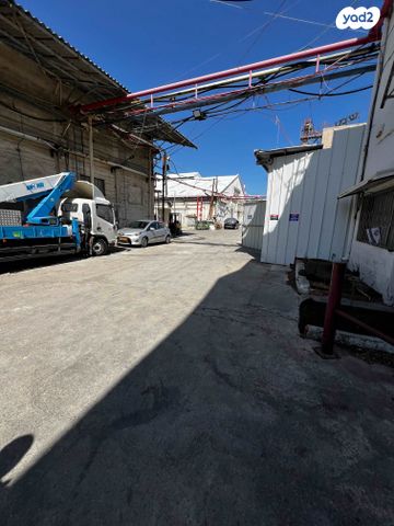 מחסנים, יוסף לוי, אזור תעשיה מפרץ, חיפה