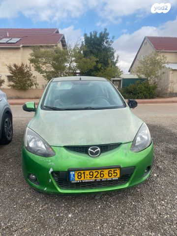 מודעת רכב מאזדה 2