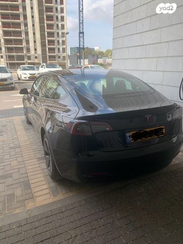 מודעת רכב טסלה מודל 3
