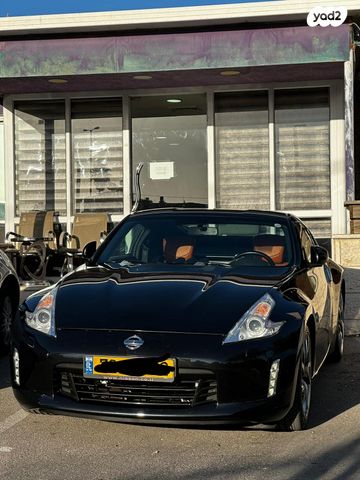 מודעת רכב ניסאן 370Z