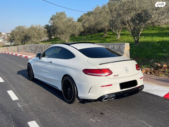 מודעת רכב מרצדס-בנץ C-class