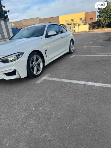 מודעת רכב ב מ וו סדרה 4