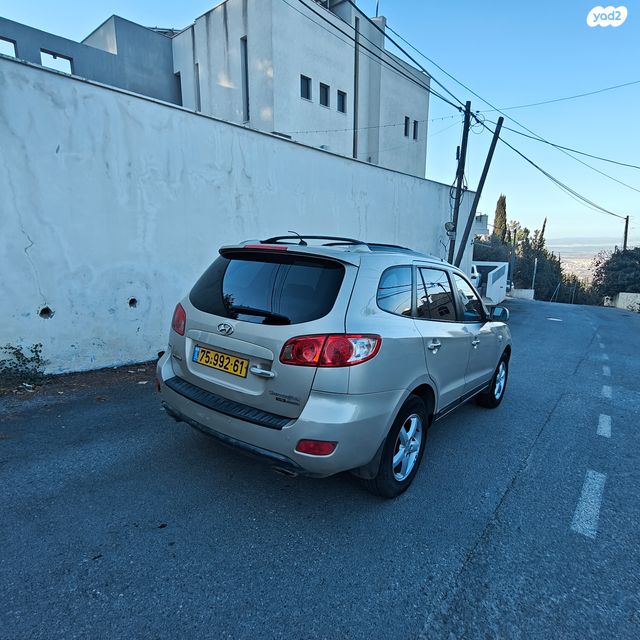 יונדאי סנטה פה