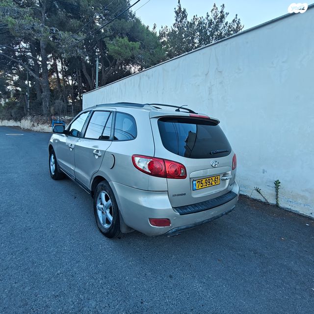 יונדאי סנטה פה