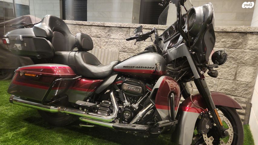 הרלי דיווידסון CVO לימיטד 1923