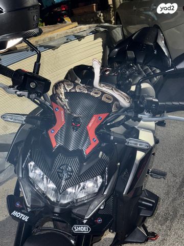 קאוואסאקי Z900