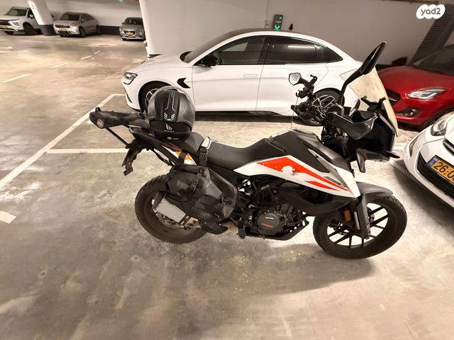 KTM Adventure 390