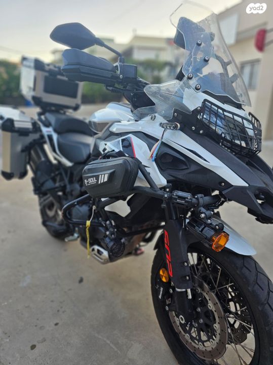בנלי TRK502X